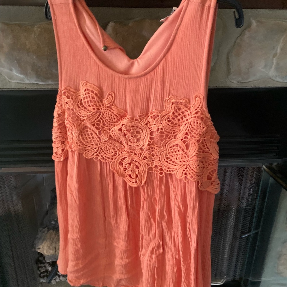 Jodifl - medium - sleeveless - salmon color - $10.00